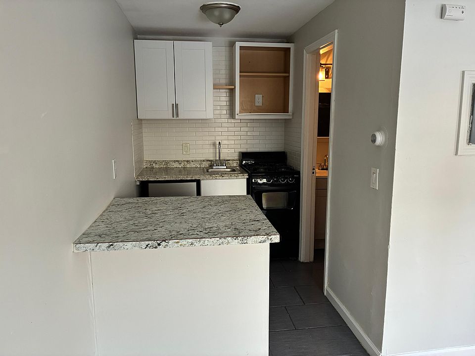 1st image of 273-275A Colorado Ave #A