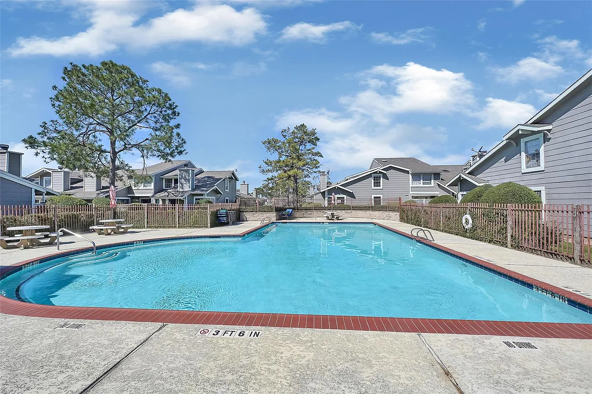 Building Photo - 12111 Lemon Ridge Ln #121