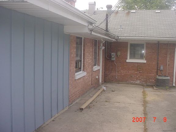 2nd image of 343 Sauk Trl