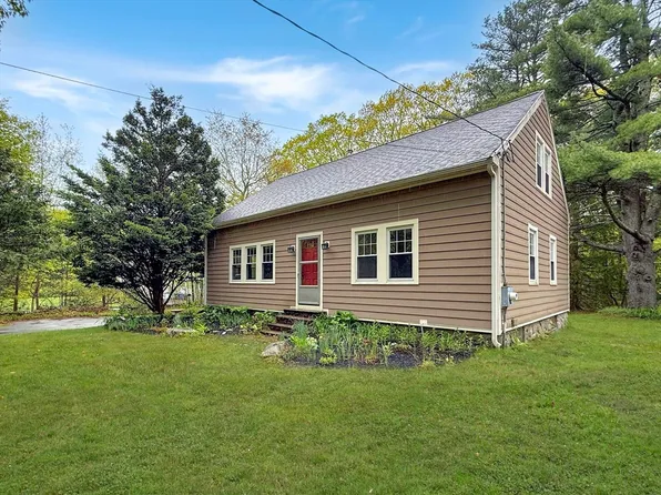 300 W Main St, Hopkinton, MA 01748