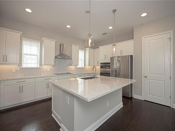 5th image of 9258 Smithies St