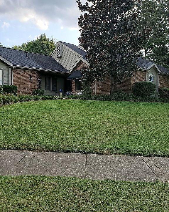 1st image of 1336 W Parrish Ave
