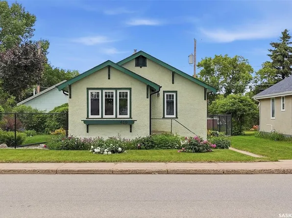 416 22ND STREET W, Prince Albert, SK S6V 4K6