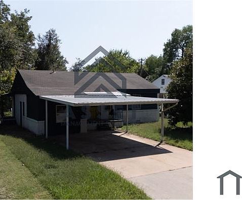 3rd image of 112 W Marshall Dr