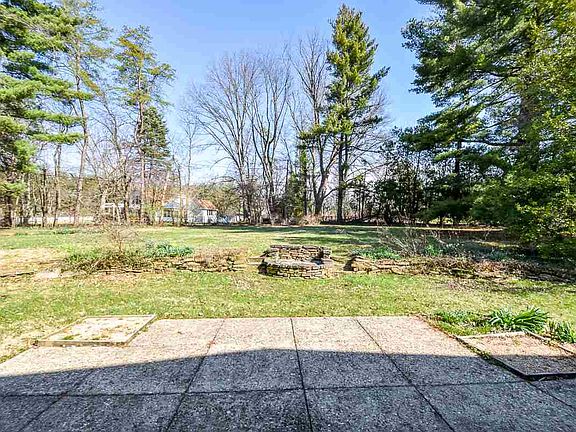 5th image of 3703 E Brownridge Rd