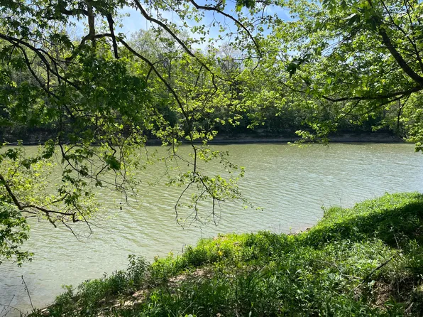 3961 Jackson Ferry Rd, Winchester, KY 40391