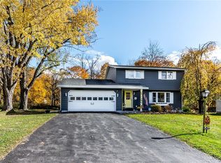 4668 Aqua Dr, Marcellus, NY 13108