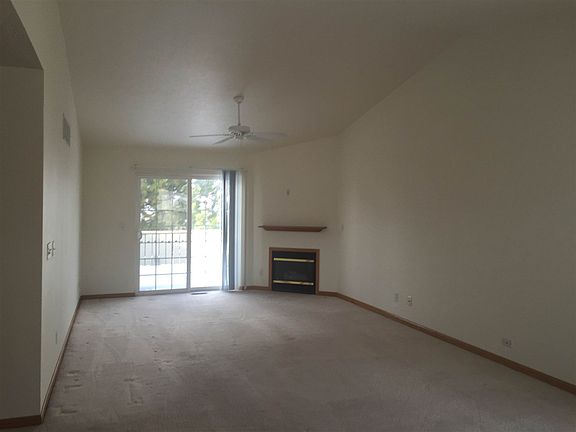 3rd image of 1152 Shingle Oak Ln