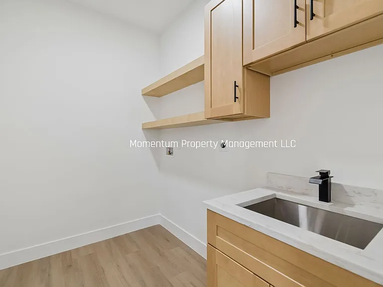 6401 S Richard Ave — Photo 23