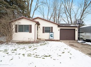 2720 W Winsford St, Lansing, MI 48911