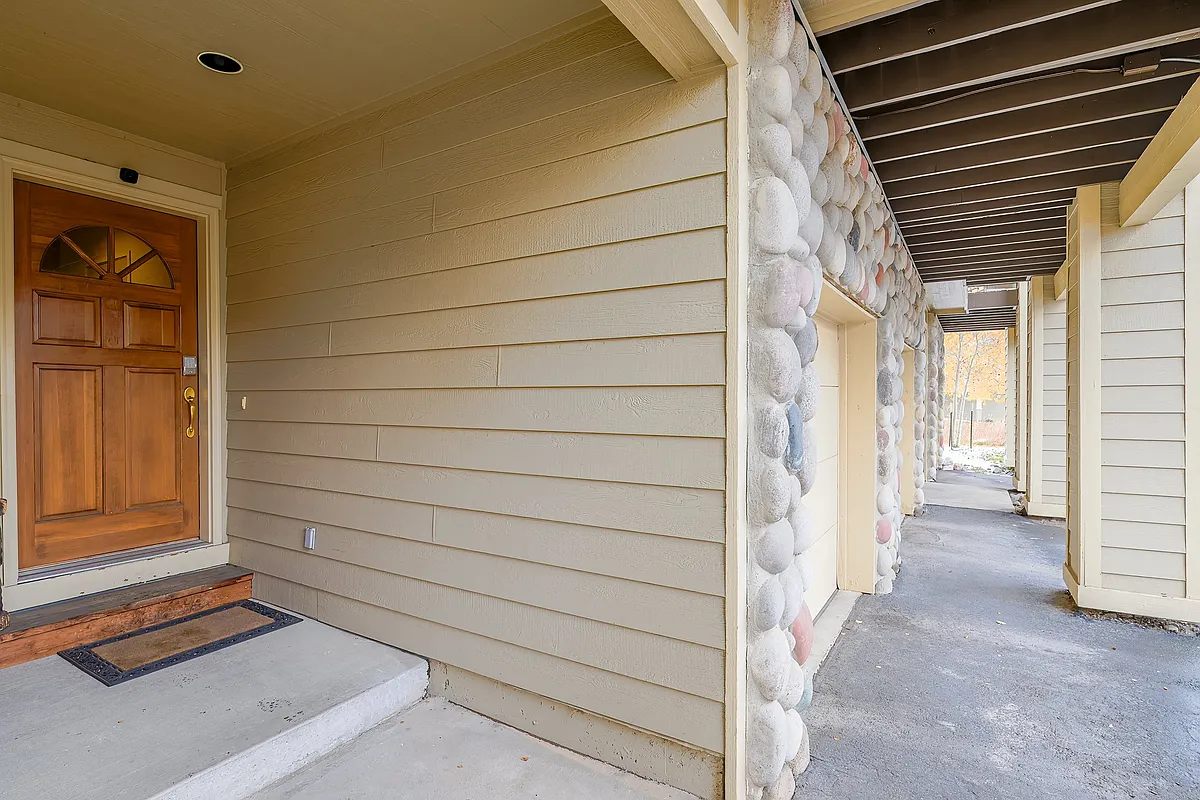 Front door under cover - 103 Morningstar Cir #C