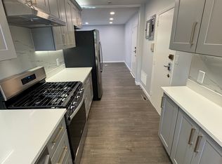 207 Lake Shore Rd APT 2, Brighton, MA 02135