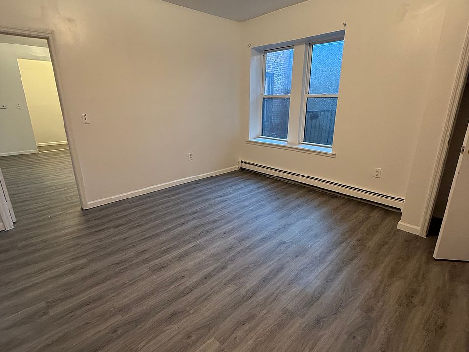 1st image of 210-212 Central Ave #1D