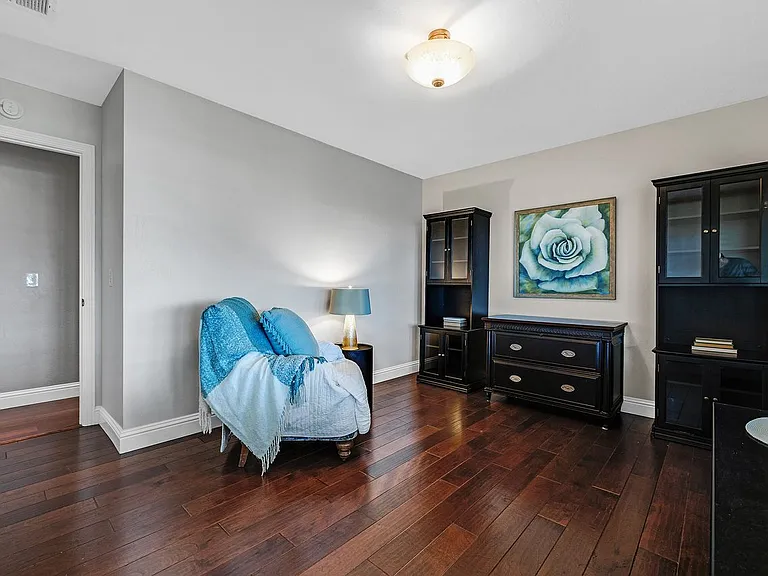 308 Panorama Ct — Photo 38