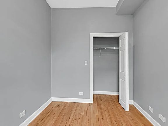 3rd image of 3421 W Armitage Ave #1