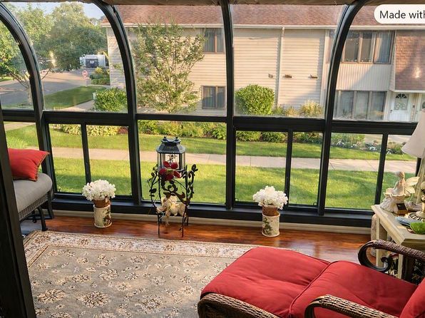 20 Laurel Ave APT 60