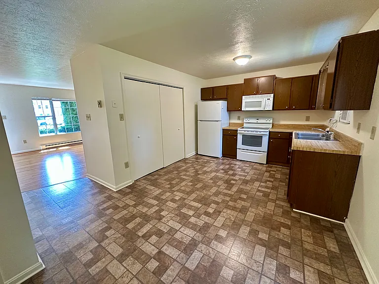 234 Nottoway Dr — Photo 7
