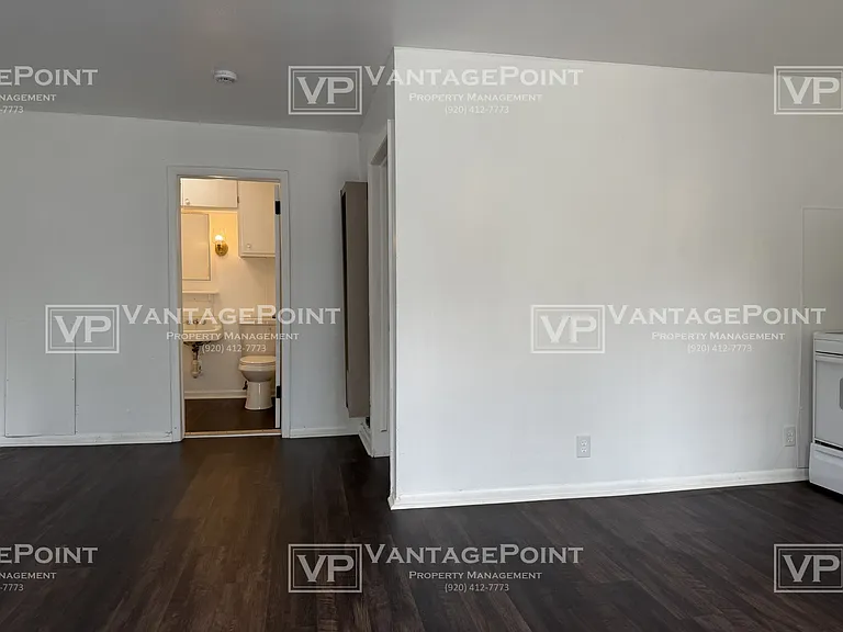 1183 Harvey St #1 — Photo 3