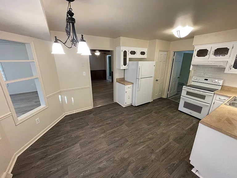 604 Clearfield Ave — Photo 8