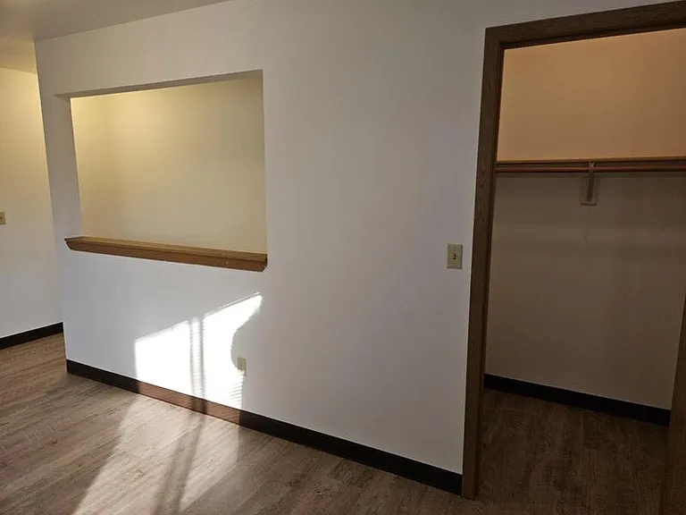 436 Sullivan St #10 — Photo 10