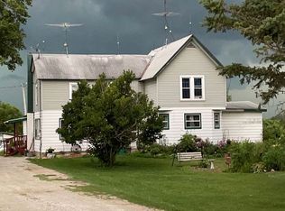 N5873 Mud Lake Rd, Lake Mills, WI 53551