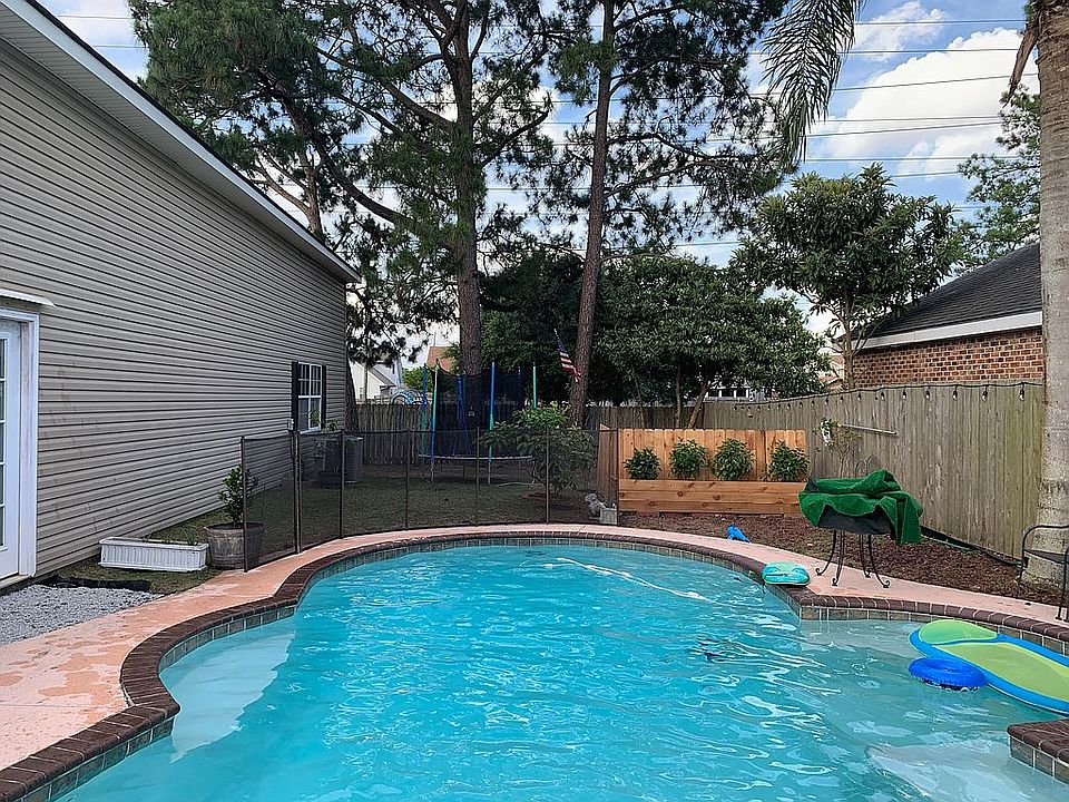 2nd image of 4825 David Dr