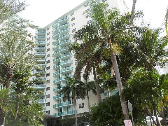 2nd image of 3901 S Ocean Dr APT 6N