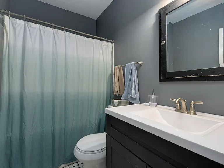 2032 Marlowe Ave — Photo 13