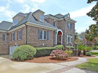 696 Hobcaw Bluff Dr, Mount Pleasant, SC 29464