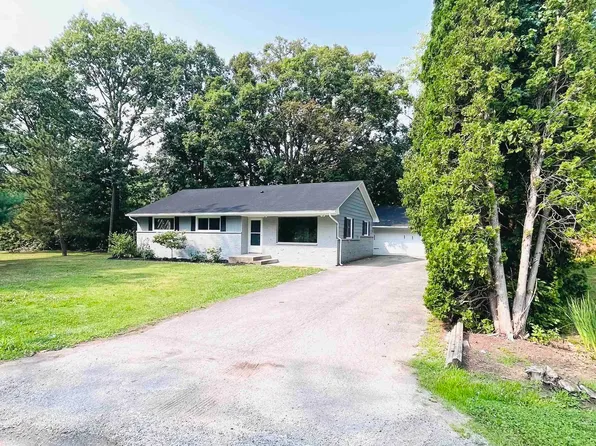 4655 Northwest Dr, Fort Wayne, IN 46835