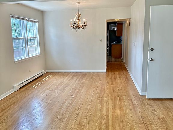 2nd image of 5640 N Talman Ave APT 1