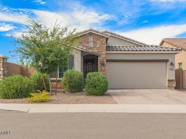 2238 W EMRIE Avenue, San Tan Valley, AZ 85144