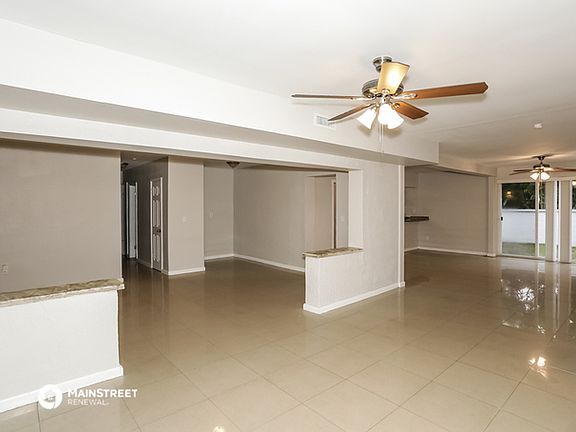 5th image of 15770 NW 17th Ct