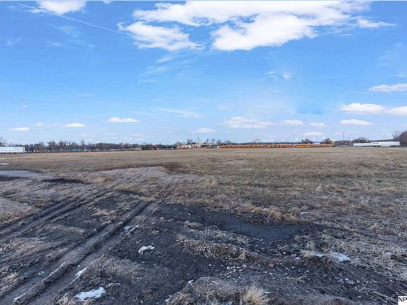 4th image of 13th Locust St