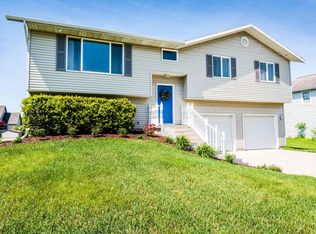 1253 W John Beers Rd, Stevensville, MI 49127