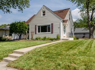2621 S State St, Saint Joseph, MI 49085