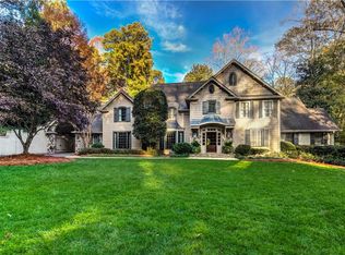 3300 Rockingham Dr NW, Atlanta, GA 30327