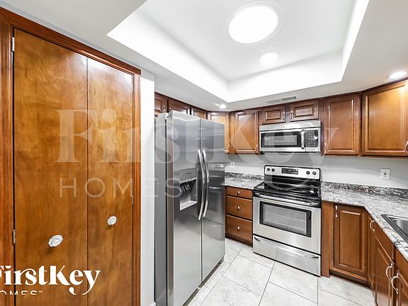 4th image of 14406 N Drury Ln