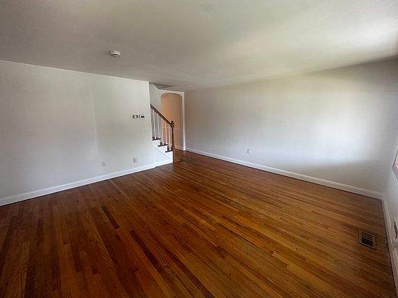 3rd image of 5125 Westland Blvd