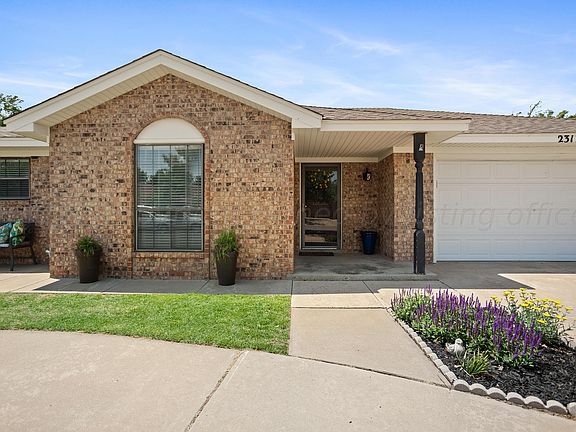 2nd image of 2313 Dogwood Ln