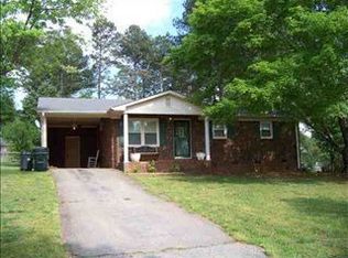 105 Leisure Ln, Spartanburg, SC 29307