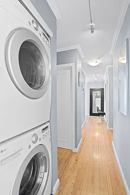 Sold by Douglas Elliman | media 29