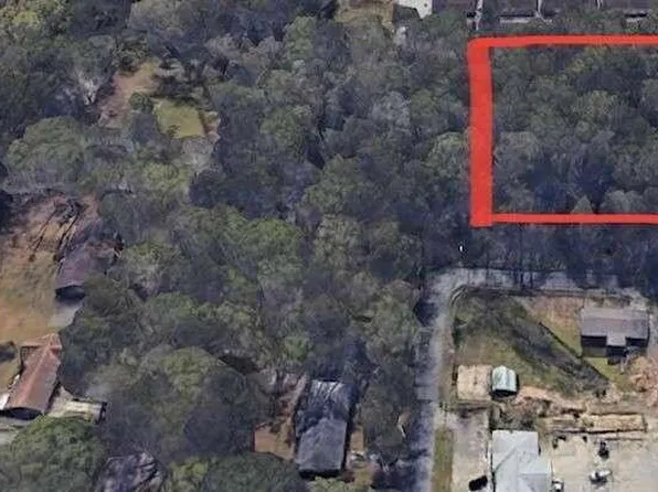 6775 Springdale Dr, Riverdale, GA 30274