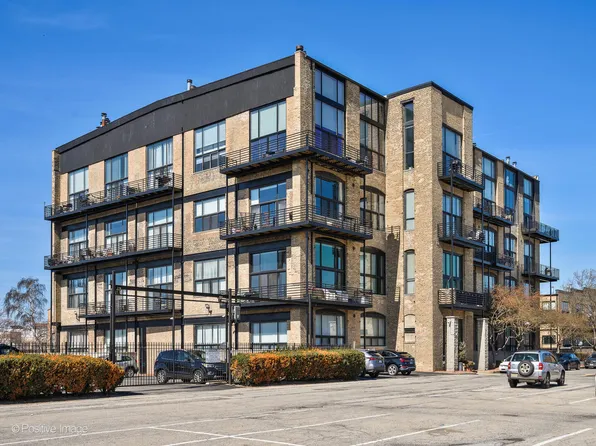 2614 N Clybourn Ave APT 402, Chicago, IL 60614