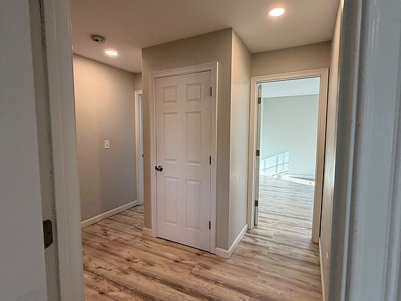 5th image of 116 Cass St #1