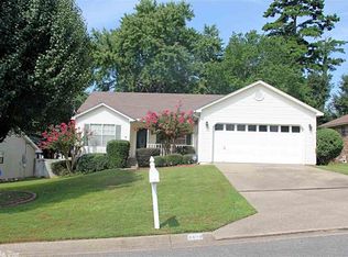2400 Forest Creek Dr, Little Rock, AR 72211