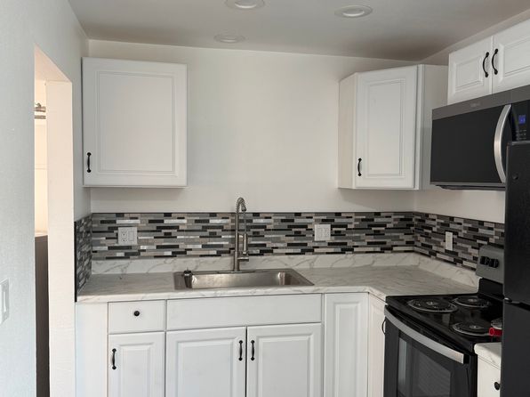 (undisclosed Address)