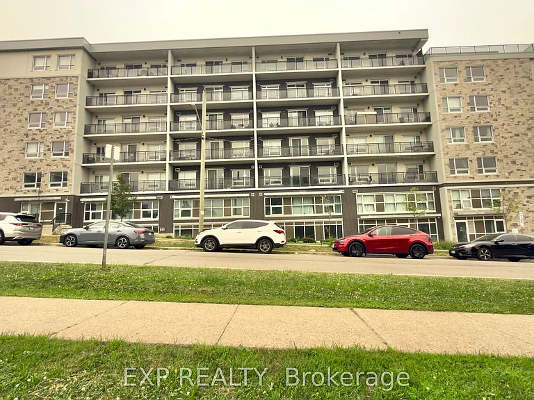 275B Larch St #608 — Photo 1