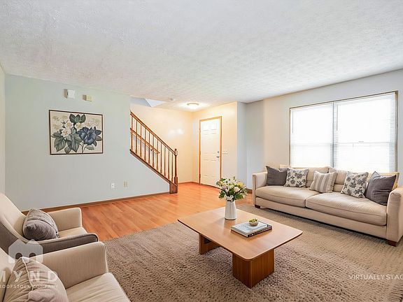 3rd image of 161 Niatross Pl