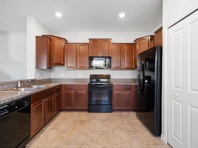 7678 Ginger Lily Ct — Photo 11